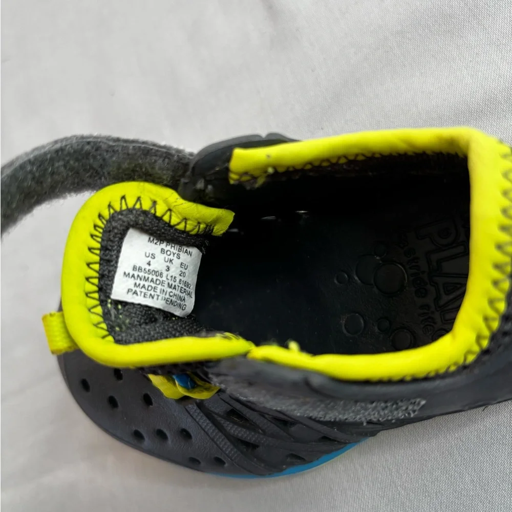 Stride Rite Black and Yellow Water Shoes with Blue Trim
